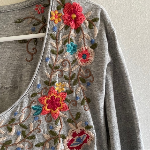 Johnny Was Tuscany 3/4 Sleeve Trapeze Tee - Picture 11 of 16